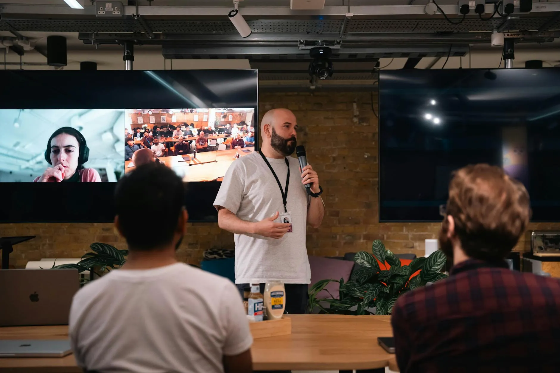 Virtual Summit Automation for Multi-Day, Multi-Speaker
